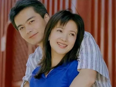 何晴父母不幸离世：脑溢血夺走生命，悲痛之余唤起关注