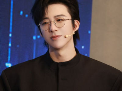 刘宇宁张峻豪联手黄子弘凡，新歌引发音乐热潮